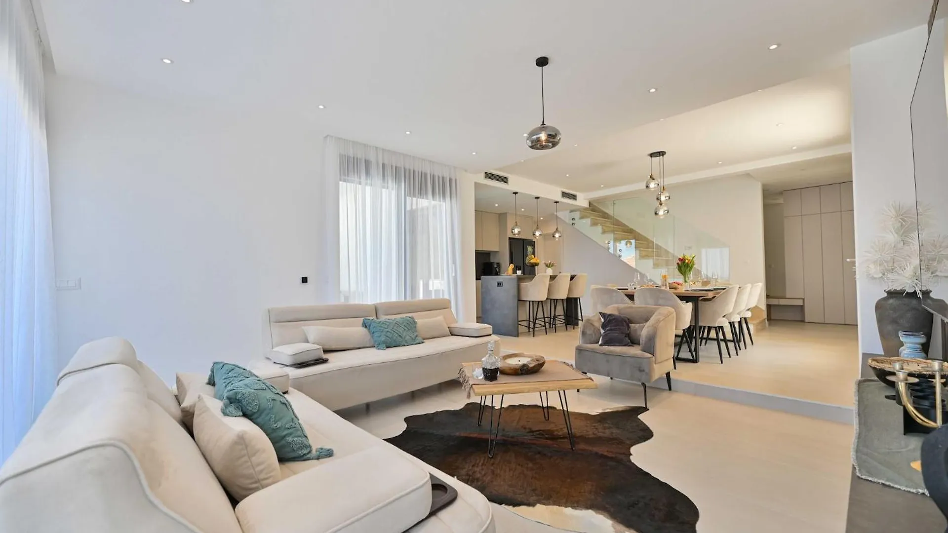 Villa Oasis - Five Bedroom Villa With Private Pool Trogir Kroatien